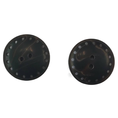 Plastic Donker Bruin Plastic Knopen Veelvoudig Gat op het Gebruik van The Edge 36L op Laag Outwear