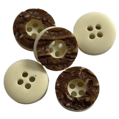 Polyester Valse Shell Buttons With Concave Central Vier Gat in 18L voor Overhemd het Naaien
