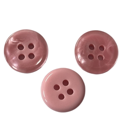 1/2“ 4 Knopen van het Gaten Plastic Overhemd met Krijt Achtergebruik voor Overhemdsblouses